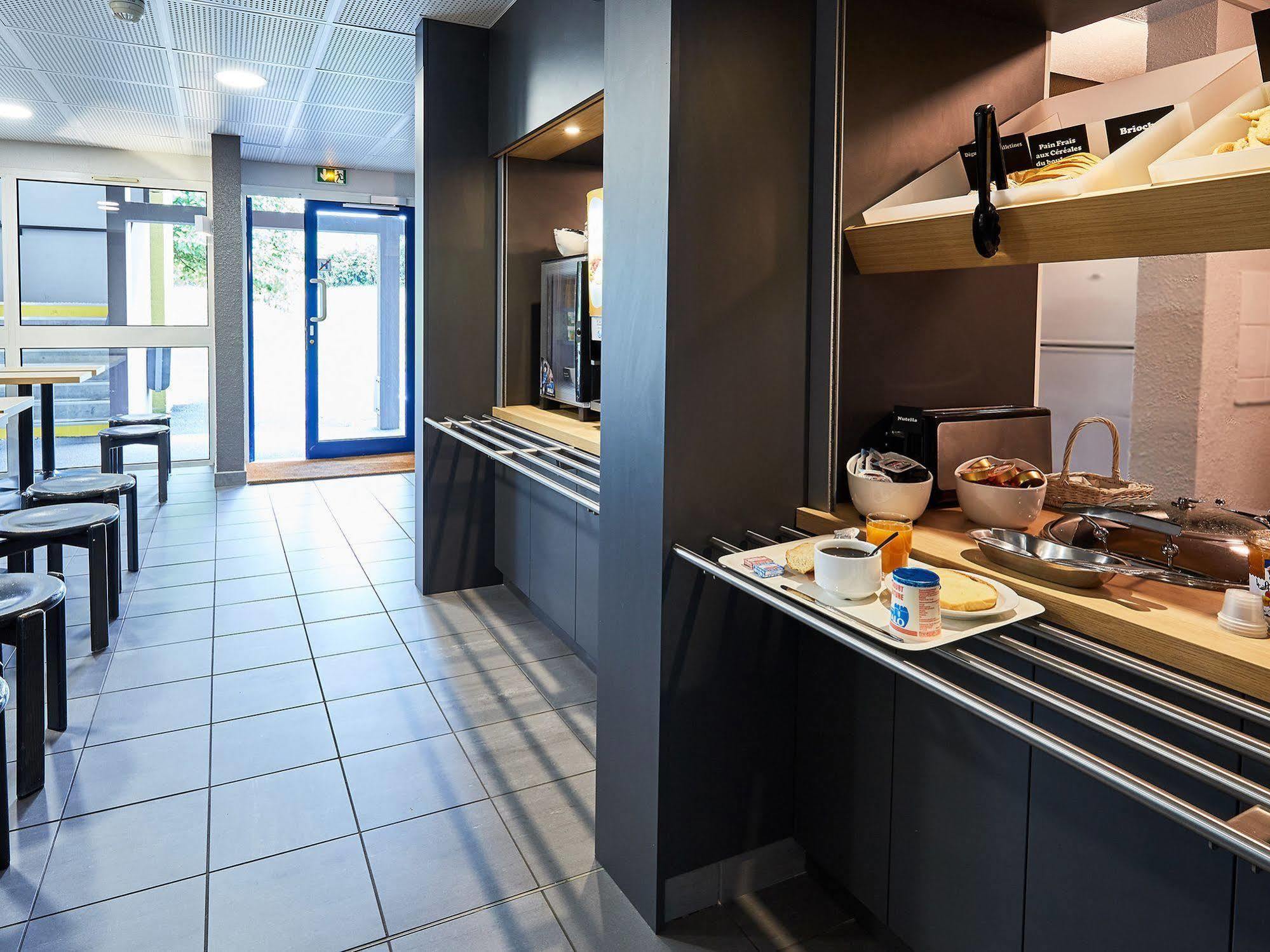 B&B HOTEL Cherbourg Exterior foto